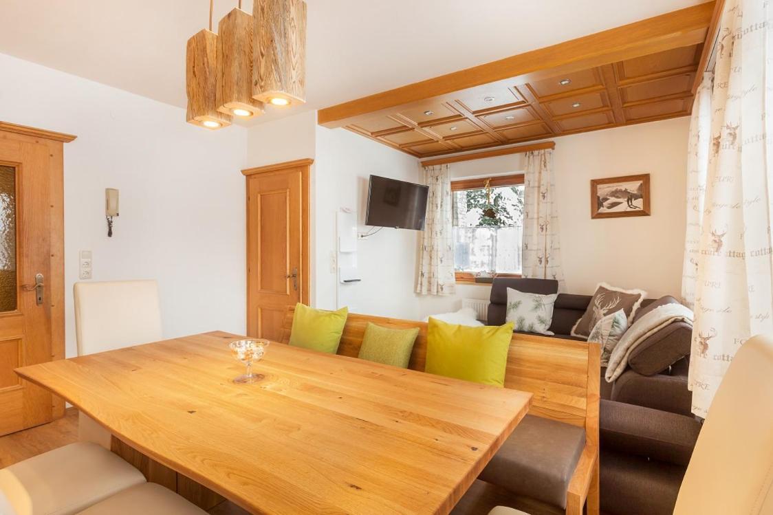 Holiday Im Gaestehaus Warter In Altenmarkt Altenmarkt im Pongau Buitenkant foto