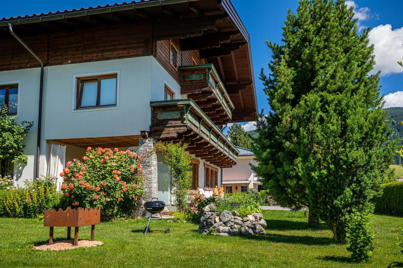 Holiday Im Gaestehaus Warter In Altenmarkt Altenmarkt im Pongau Buitenkant foto